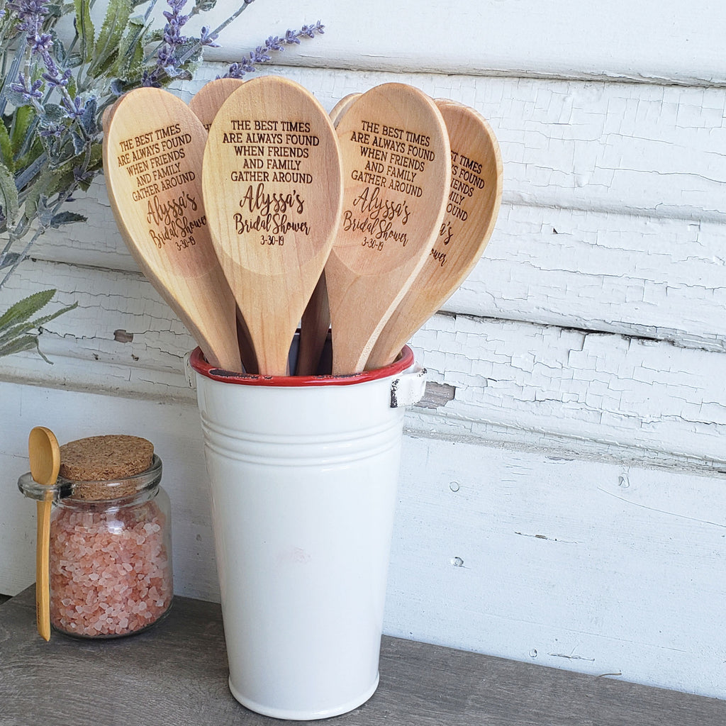 wooden-spoon-guest-favor