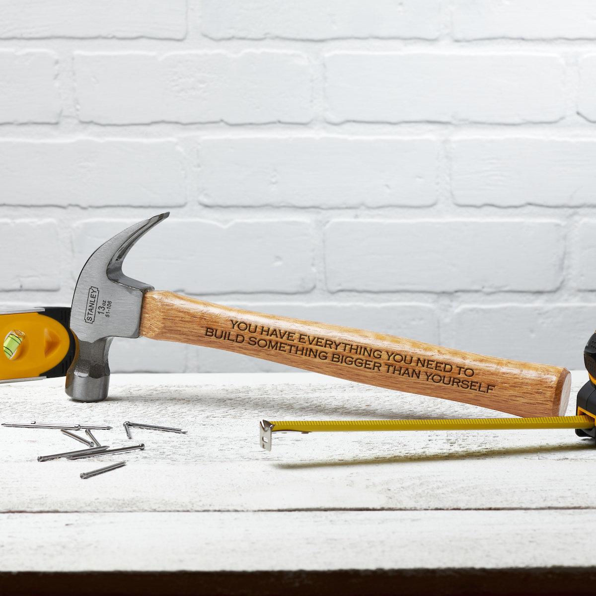 carpenter-hammer-handle-wood