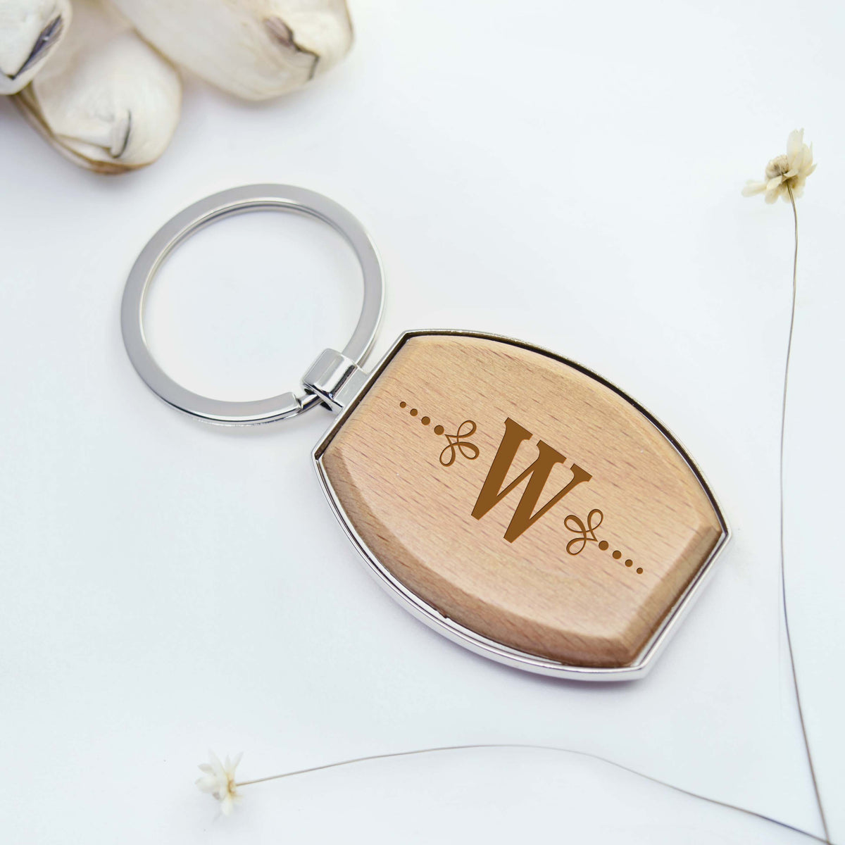 monogrammed-letter-keychains