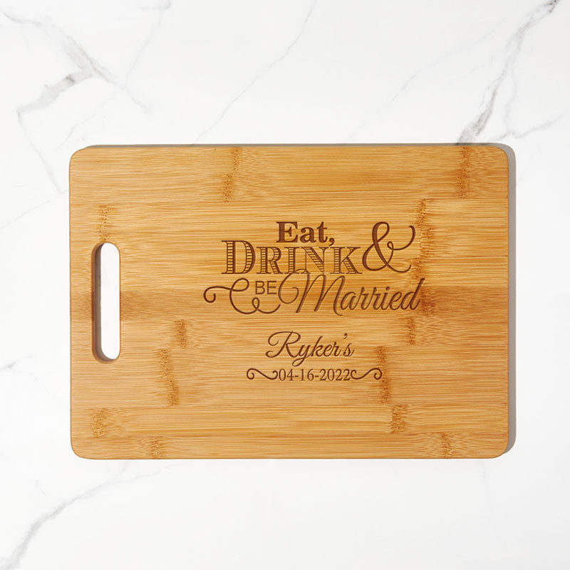 Engraved bamboo board with handle Engraved bamboo board with handle