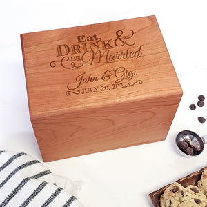 custom-recipe-box-housewarming-gift