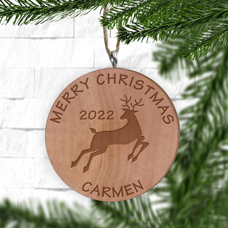 wooden reindeer-ornament