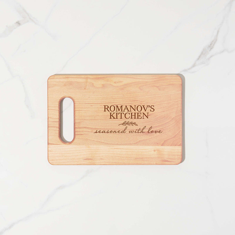 board-to-cut-vegetables-seasoned-with-love