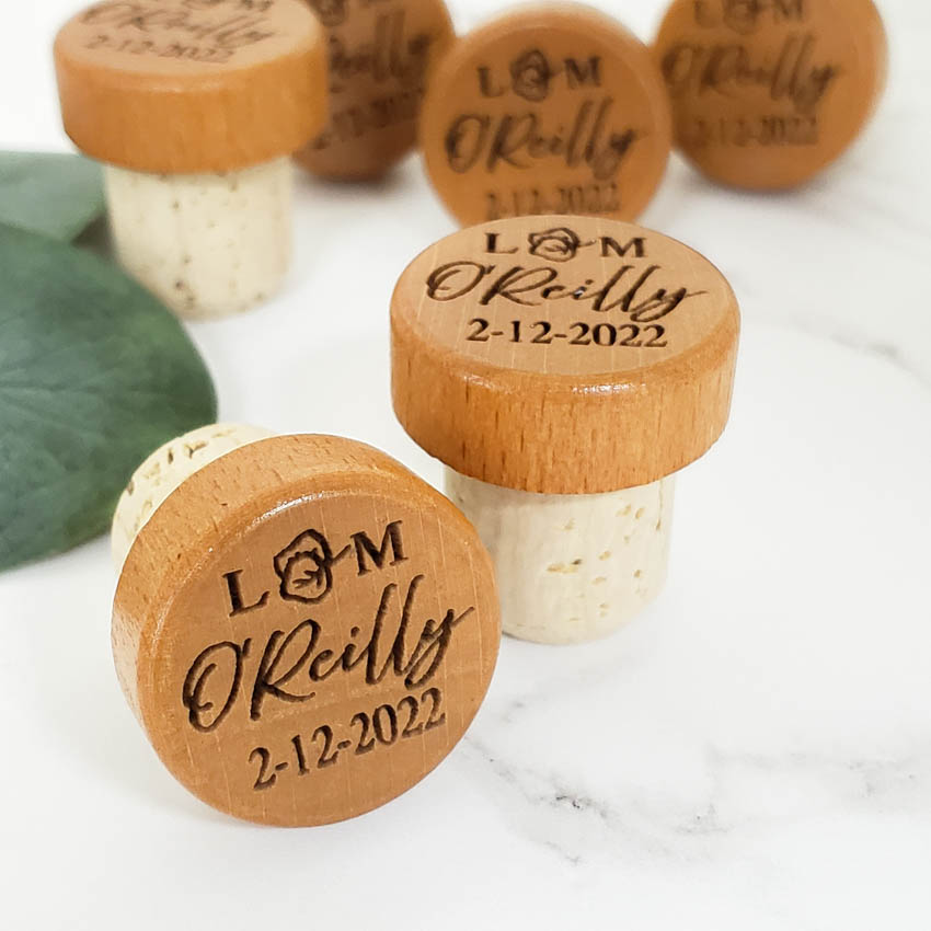 Eucalyptus Initials & Last Name Wine Stopper