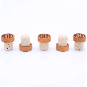 monogram-wine-stopper