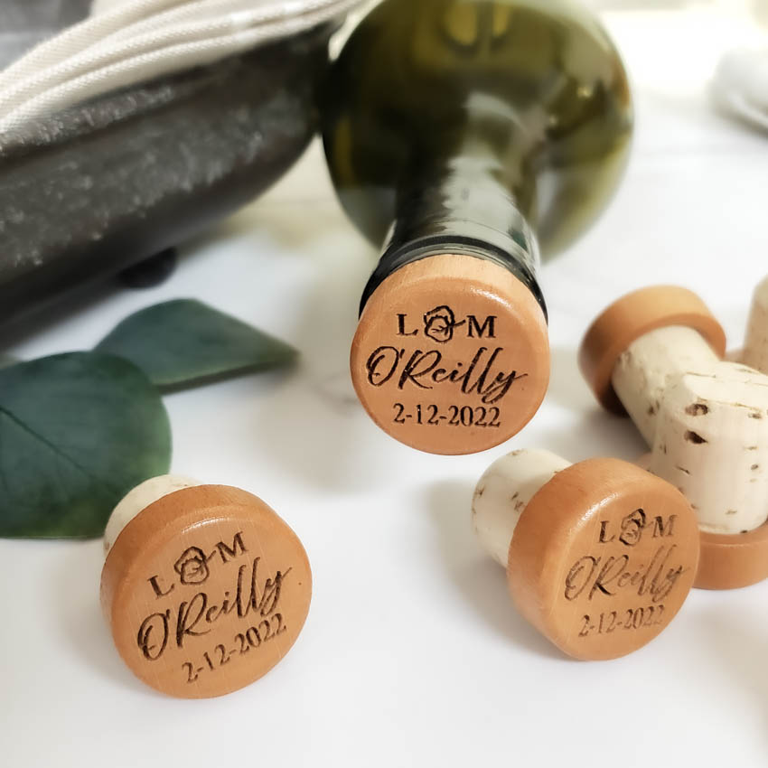 Eucalyptus Initials & Last Name Wine Stopper