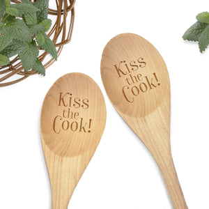 wooden-spoon-wedding-favors